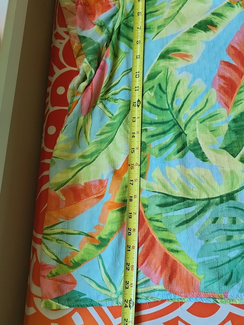 Tropical Ruffle Sleeve Top - Picture 8 of 9